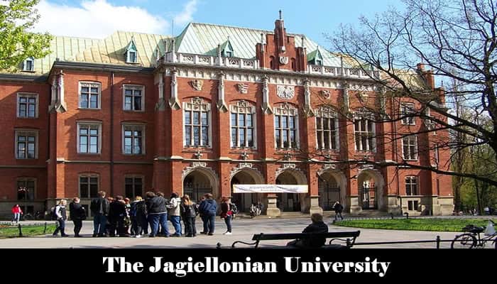A view of the historic Jagiellonian University building in Kraków, Poland